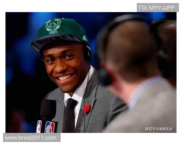 足球明星哈里斯的职业生涯成就与个人魅力全解析